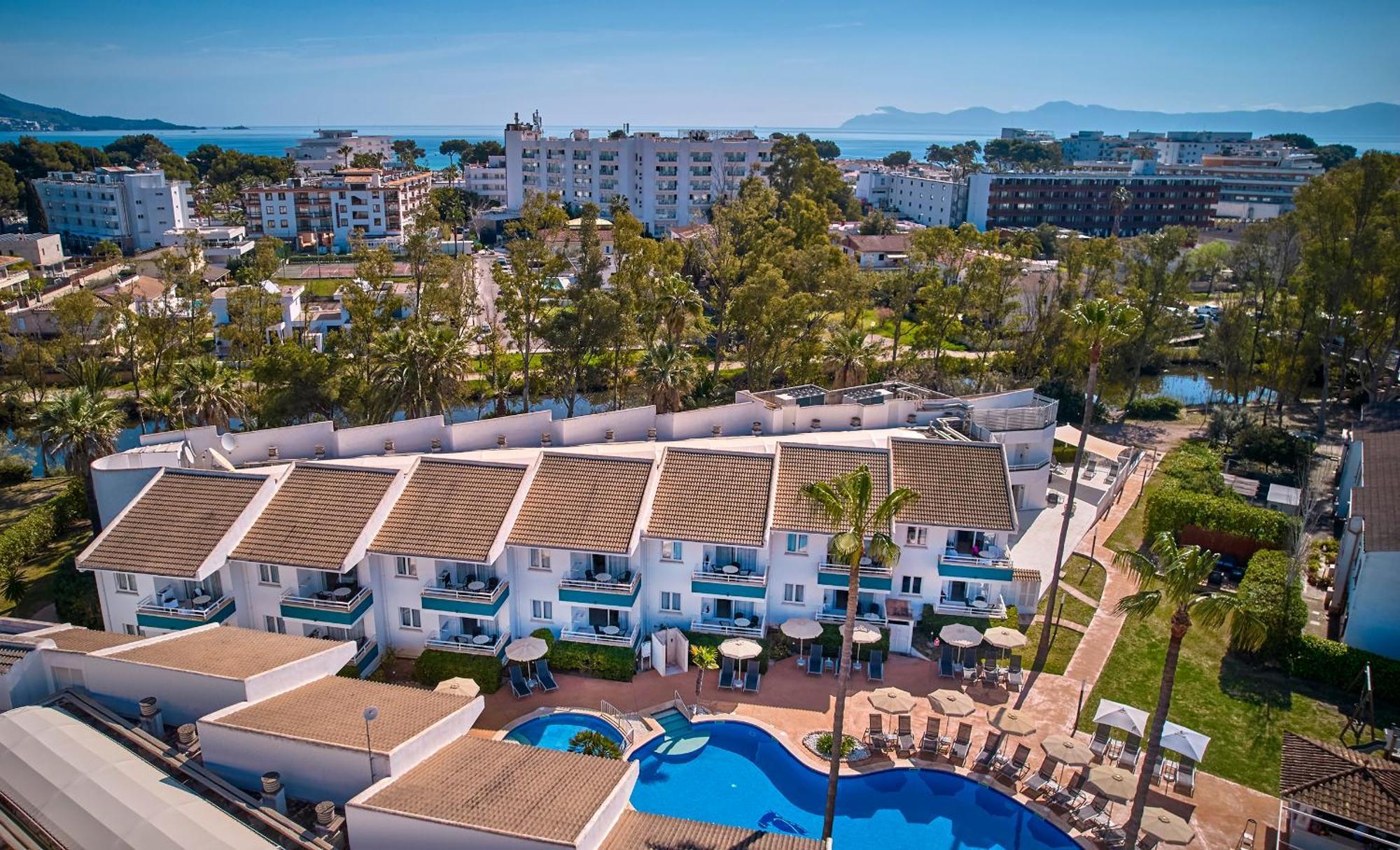 Universal Aparthotel Elisa Playa de Muro (Mallorca) Exterior foto